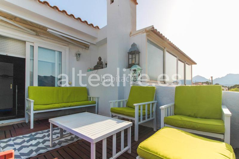 Foto bdf11454-3cd8-4e46-8cbe-84fd7ab6dc69. Attico con parcheggio piscina in Altea ciudad Altea