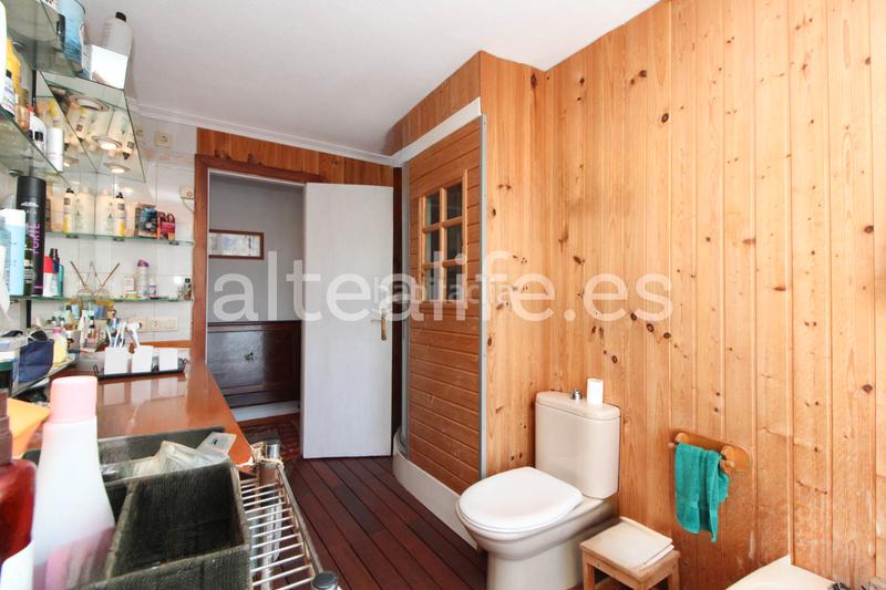 Foto ded4a8eb-655a-4f12-8d06-f358073e374a. Attico con parcheggio piscina in Altea ciudad Altea