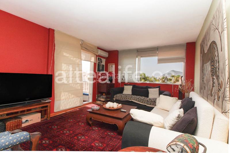 Foto fa451b2b-48e0-4260-8302-dd2565b89e3c. Attico con parcheggio piscina in Altea ciudad Altea