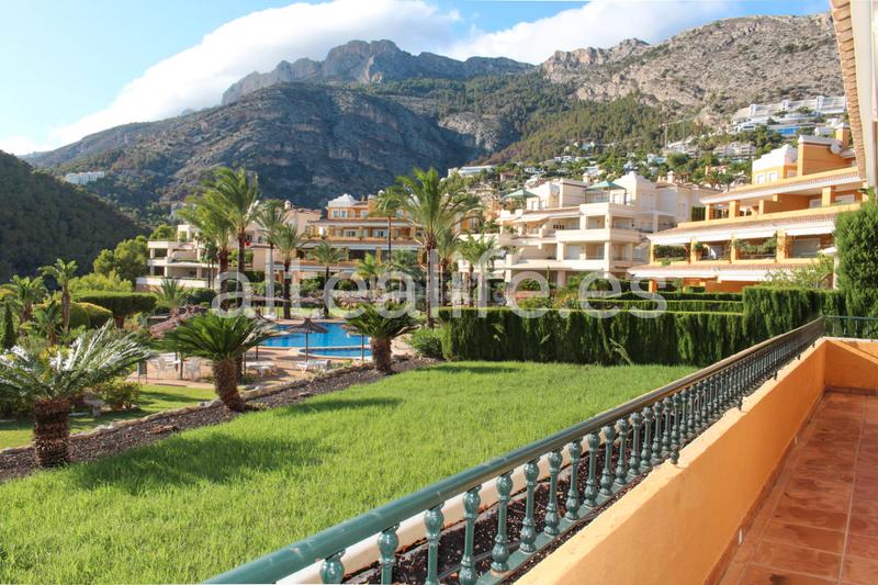 Foto 21fb7107-a78e-424d-9056-c4bfc5e3b6c0. Apartamento lujoso apartamento hills: espacio y vistas panorámicas en Altea