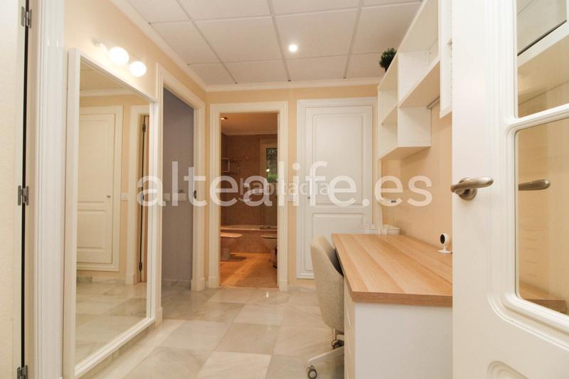 Foto 3e7cc5cd-61bb-4228-9759-283e257571eb. Apartamento lujoso apartamento hills: espacio y vistas panorámicas en Altea