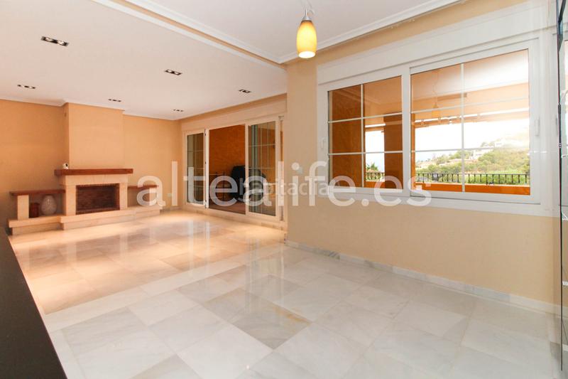 Foto ba9de76f-3cc9-40c8-840e-c87a3479ae2d. Apartamento lujoso apartamento hills: espacio y vistas panorámicas en Altea