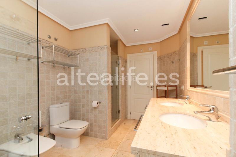Foto c795e28e-906e-4e02-b318-334e9fe2f12b. Apartamento lujoso apartamento hills: espacio y vistas panorámicas en Altea