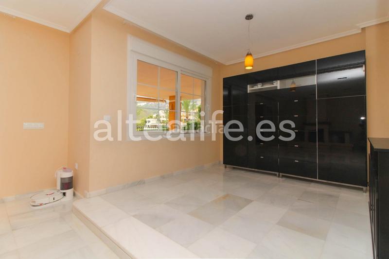 Foto d2023a74-d45b-42ee-b5d1-62e7b3f035bb. Apartamento lujoso apartamento hills: espacio y vistas panorámicas en Altea