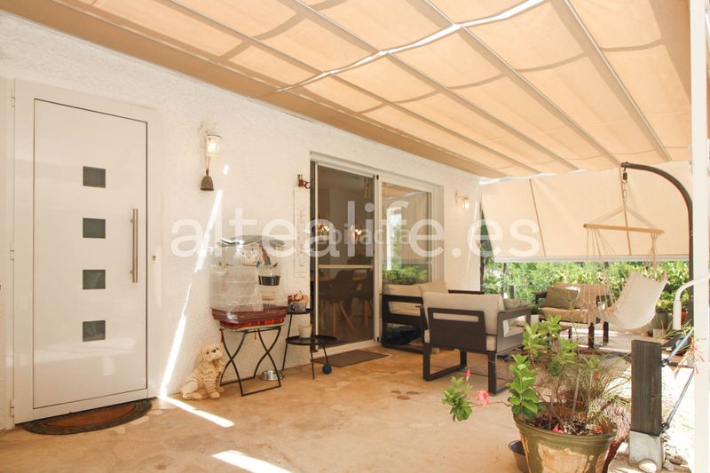 Foto 58bc6f7a-03c5-4e81-8fcf-b77c5db6f82a. Casa amb xemeneia aparcament piscina a Altea la vella Altea