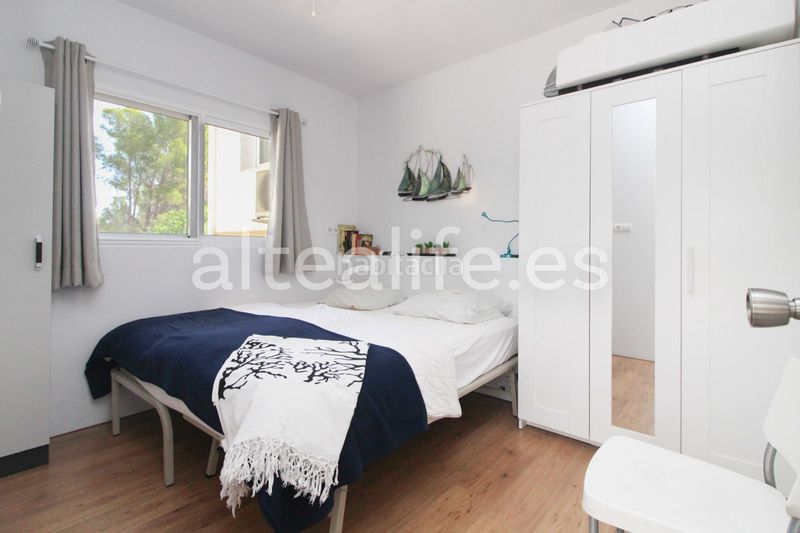 Foto 7e9689c7-1669-482a-b2fd-6a6d7c73c55e. Casa amb xemeneia aparcament piscina a Altea la vella Altea