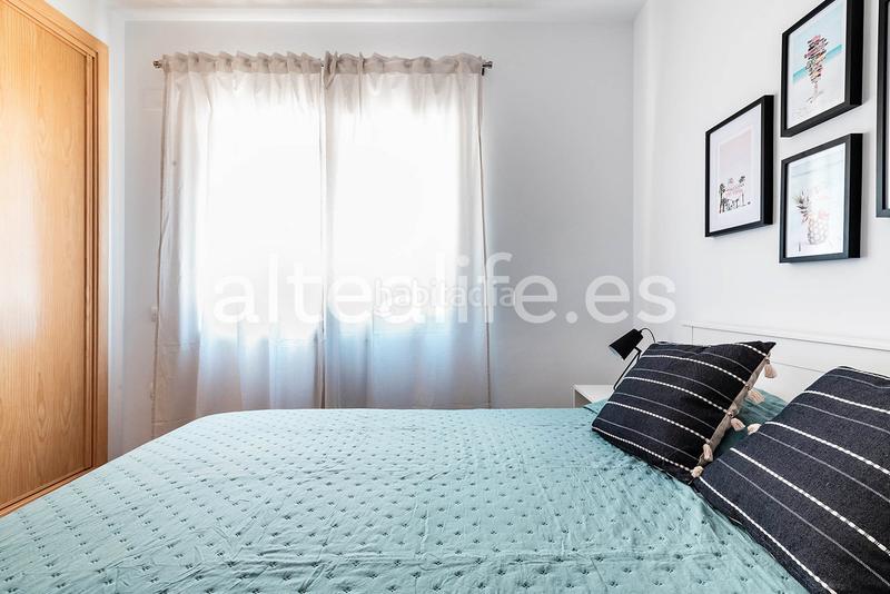 Foto 56013337-58c4-400e-a4bb-b5759c858d77. Lloguer apartament amb aparcament piscina a El Tossal-Bello Horizonte Nucia (la)