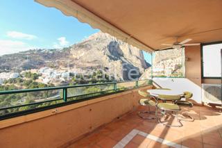 Appartement à Mascarat. Apartamento con terraza en la zona de mascarat