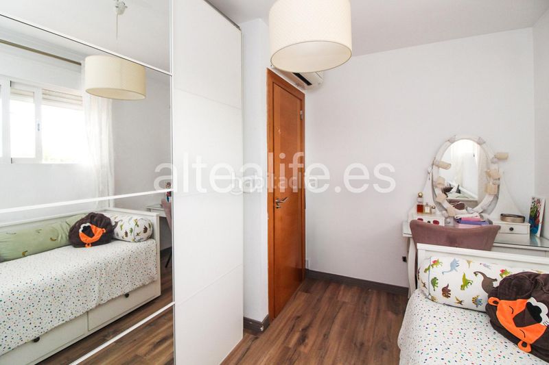 Foto 258cdb47-da46-41c7-ad54-71853e5bdc70. Apartament amb xemeneia calefacció aparcament a Altea ciudad Altea