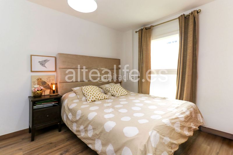 Foto 643ac9c3-f7f0-4763-91ad-056b598f1d20. Apartament amb xemeneia calefacció aparcament a Altea ciudad Altea