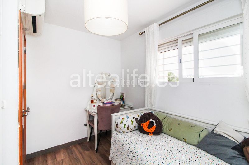 Foto f8abbbdb-3bb3-4306-b235-ad3502c2d989. Apartament amb xemeneia calefacció aparcament a Altea ciudad Altea