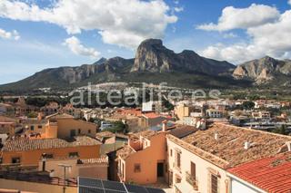 Masia  Carrer sant francesc. Casa de pueblo con vistas en el casco antiguo de polop