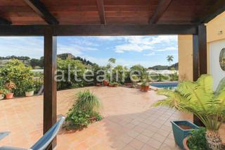 Masia en Altea la Vella. Casa de campo con piscina en la zona de santa clara