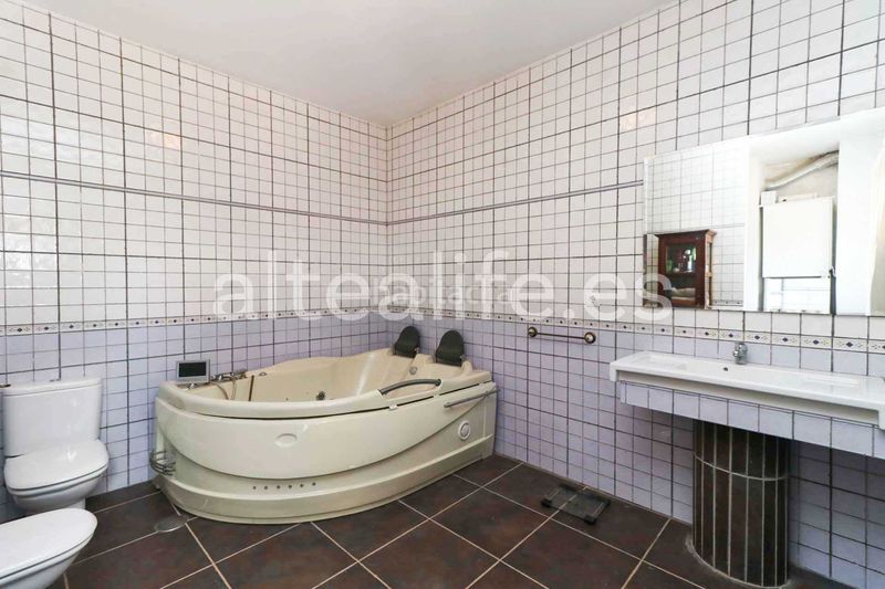 Foto 0b475f41-8dc4-46e2-a794-ac50b62a2623. Country house with fireplace parking pool in Altea la vella Altea