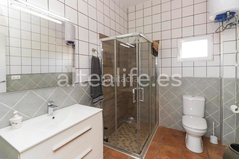 Foto 9ab0cb53-c82b-44a8-ba7e-3b294f4636b2. Country house with fireplace parking pool in Altea la vella Altea