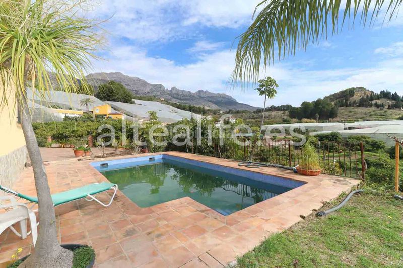Foto c0b1600a-8739-4538-9272-07e59d1adb0a. Country house with fireplace parking pool in Altea la vella Altea