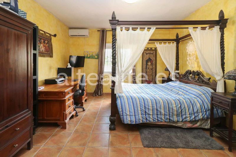Foto e3f72c28-34e2-4cf9-9447-e5b9bfa55d00. Country house with fireplace parking pool in Altea la vella Altea