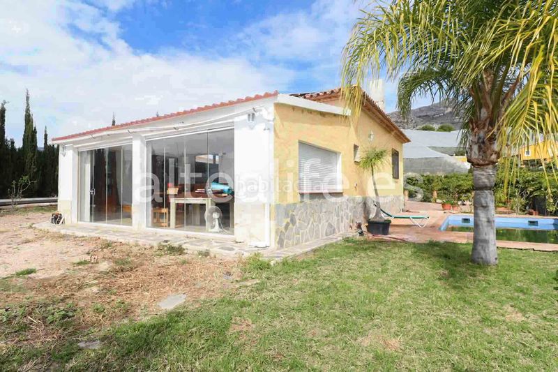 Foto fc8eaa2d-7635-434d-ab14-c66befe21d9d. Country house with fireplace parking pool in Altea la vella Altea