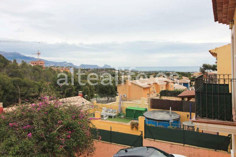 Foto 580b8964-4f86-42cf-a40a-162251fa3ef2. Casa amb aparcament a Montebello - Nou Espai Nucia (la)