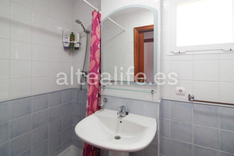 Foto f9287bab-1730-4587-a6af-cdad89d2f856. Casa amb aparcament a Montebello - Nou Espai Nucia (la)
