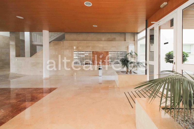 Foto 054718d9-5322-4e7b-9015-e47a64ada524. Apartament amb calefacció aparcament piscina a L´Albir Alfàs del Pi (l´)