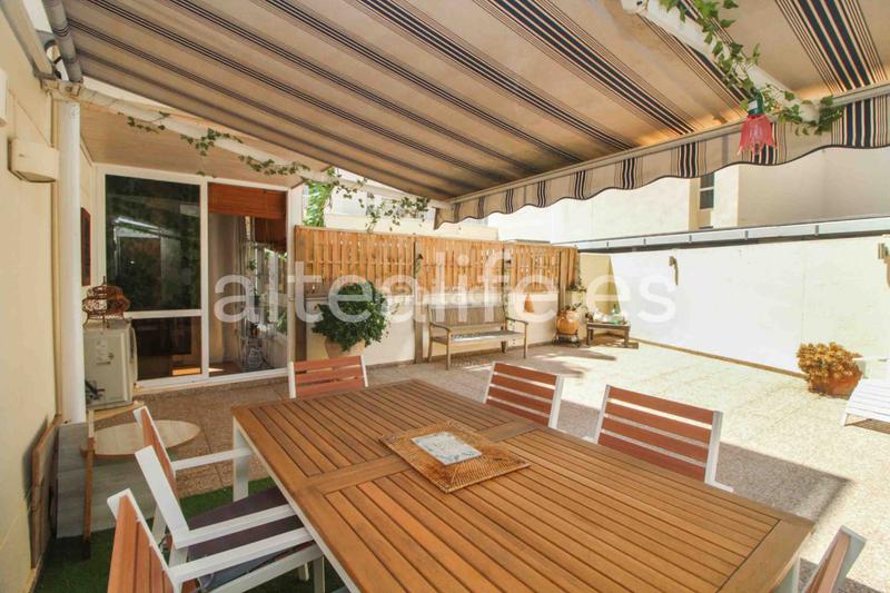 Foto 15d74560-64da-4235-a559-72cae9974810. Apartament amb calefacció aparcament piscina a L´Albir Alfàs del Pi (l´)