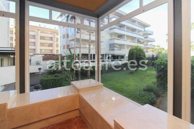 Foto 8ef2fa00-e13f-42ce-8b66-7714a849853d. Apartament amb calefacció aparcament piscina a L´Albir Alfàs del Pi (l´)