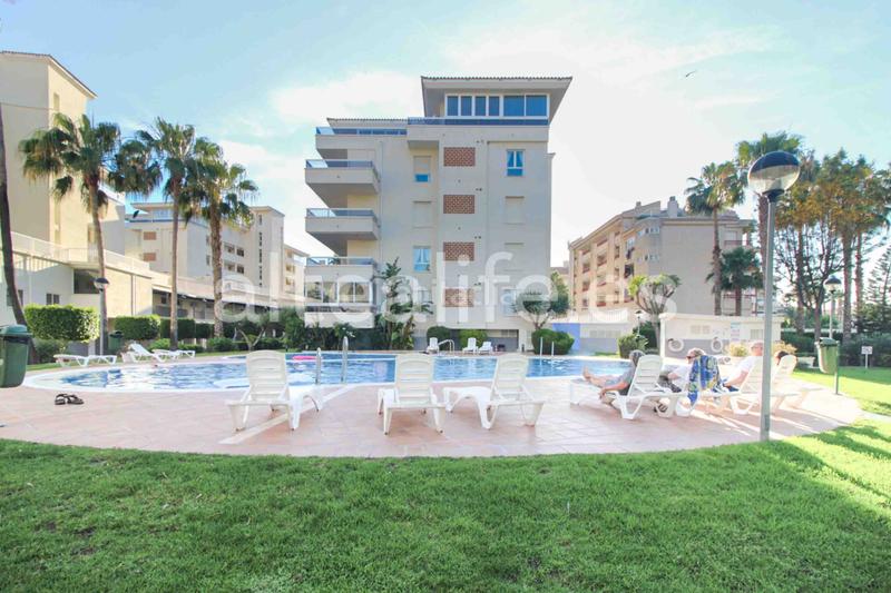 Foto 988b0dd9-0e29-4ebe-a72e-f2c90f0739e7. Apartament amb calefacció aparcament piscina a L´Albir Alfàs del Pi (l´)