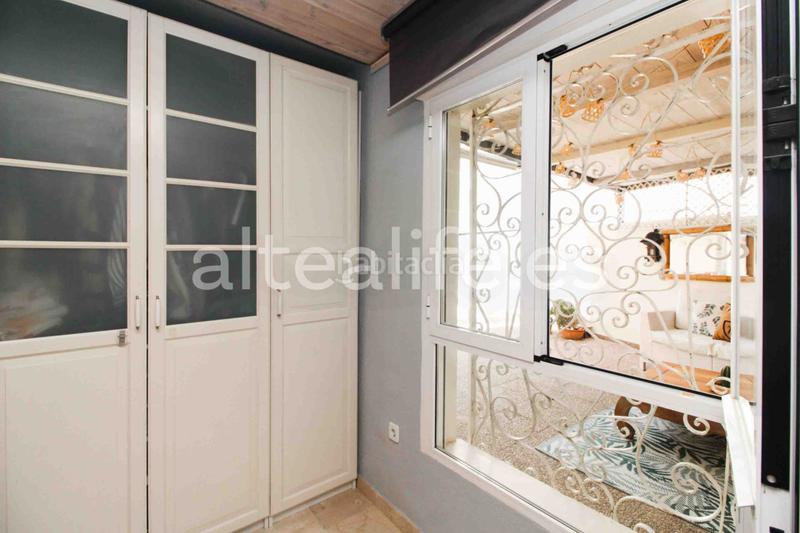 Foto a6f708f0-1d11-4084-89cd-7d762a7b69eb. Apartament amb calefacció aparcament piscina a L´Albir Alfàs del Pi (l´)