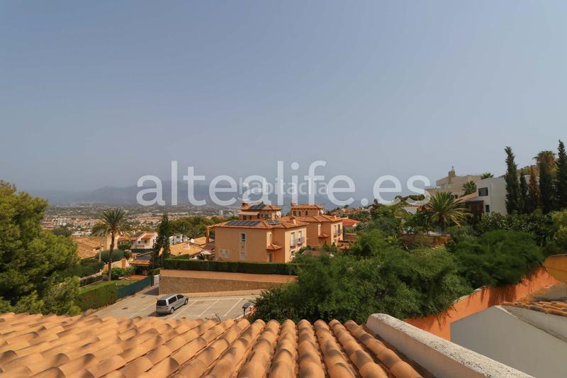 Foto 3ef08754-4058-493e-989b-c199bb3fda8b. Casa a schiera con riscaldamento parcheggio piscina in Alfàs del Pi (l´)