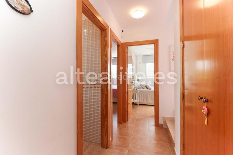 Foto 3f396f9c-e720-4819-bb41-cd4896eb362c. Casa a schiera con riscaldamento parcheggio piscina in Alfàs del Pi (l´)