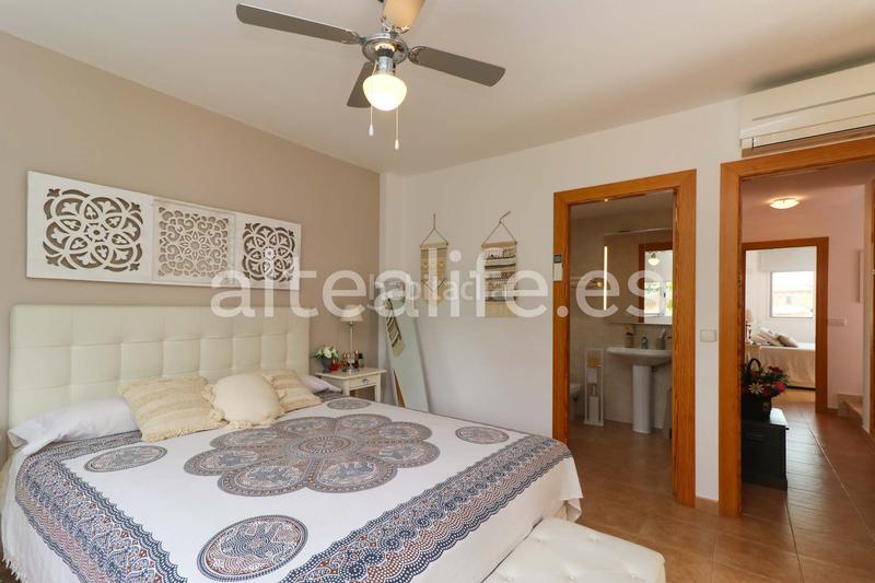 Foto 40090b91-0d51-4e17-beee-f8c798e61891. Casa a schiera con riscaldamento parcheggio piscina in Alfàs del Pi (l´)