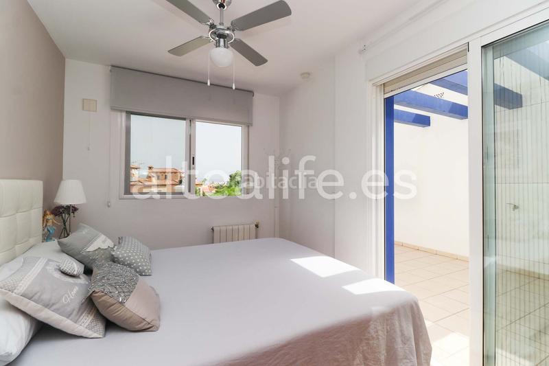 Foto ca1ba5fd-268c-432e-9c5a-0b01ee4f4fd6. Casa a schiera con riscaldamento parcheggio piscina in Alfàs del Pi (l´)