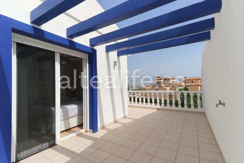 Foto d4256582-07b4-496a-9e46-7d7e46782747. Casa a schiera con riscaldamento parcheggio piscina in Alfàs del Pi (l´)