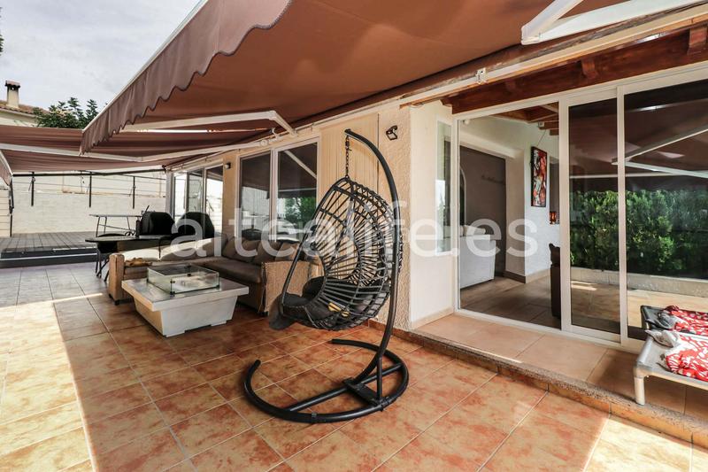 Foto afbf10a4-f480-4517-a683-e1ed5e14201f. Xalet amb calefacció aparcament piscina a El Tossal-Bello Horizonte Nucia (la)