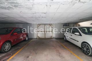 Autoparkplatz  Carrer la carrasca. Plaza de garaje en la zona del casco antiguo