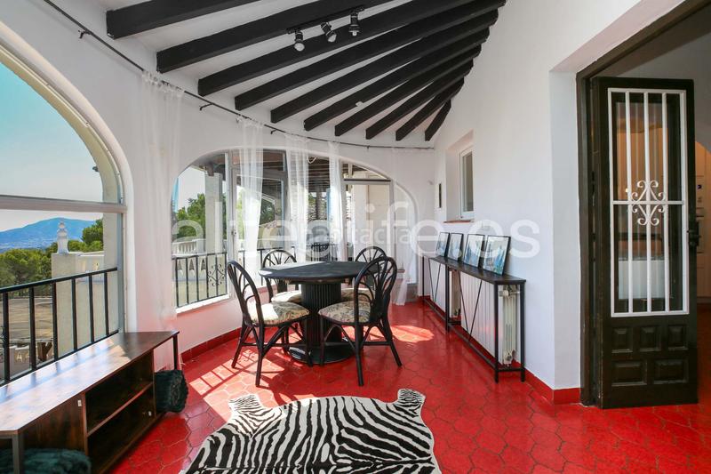 Foto 5da8d9cc-48a9-4940-8478-dcca581f0a84. Affitto chalet con camino riscaldamento piscina in Nucia (la)