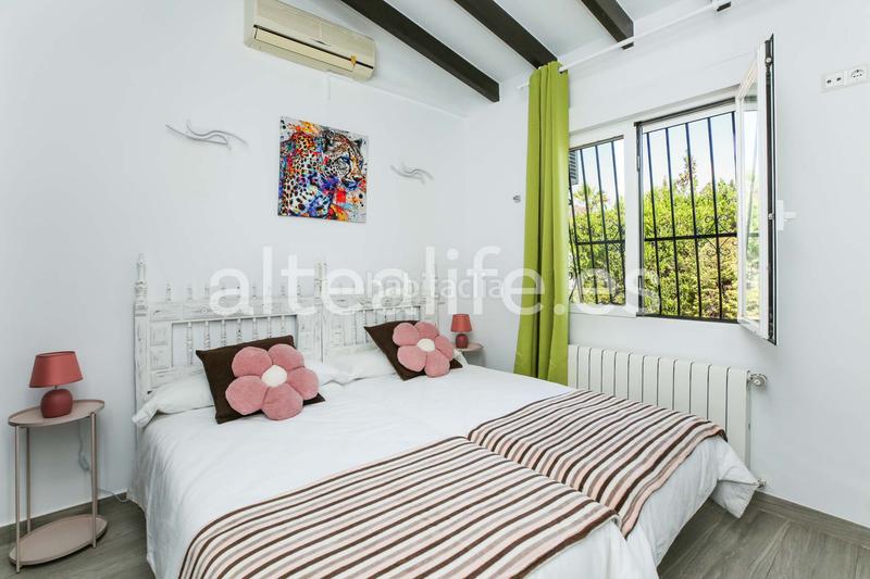 Foto 5ed721e4-f2f8-4859-a9e8-c5b61cc91357. Location chalet avec cheminée chauffage piscine dans Nucia (la)