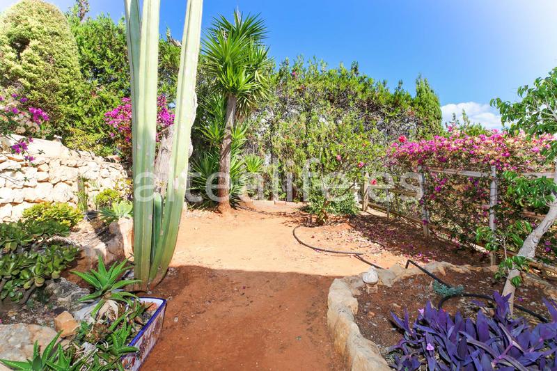 Foto 9da2c39f-2d3d-4fa3-b384-0e2b7fa5da98. Rent chalet with fireplace heating pool in El Tossal-Bello Horizonte Nucia (la)