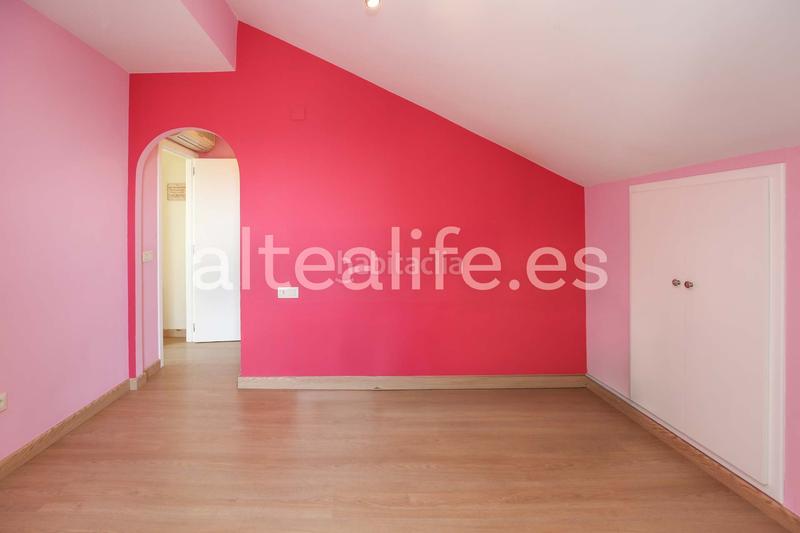 Foto 03e8fac3-ad05-40aa-878e-d4bd8a2fa82c. Dúplex a costera dels nassos 3 a Altea ciudad Altea