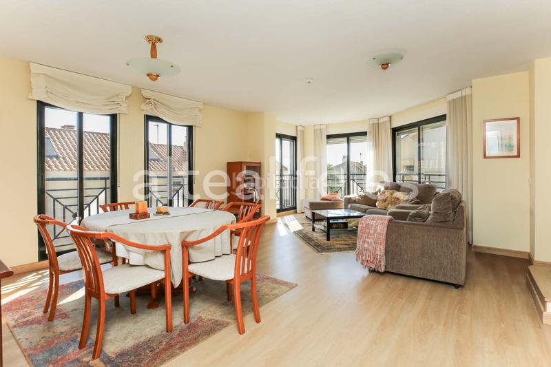 Foto b06f7877-7264-4a31-8ff7-7aaae5009968. Dúplex a costera dels nassos 3 a Altea ciudad Altea