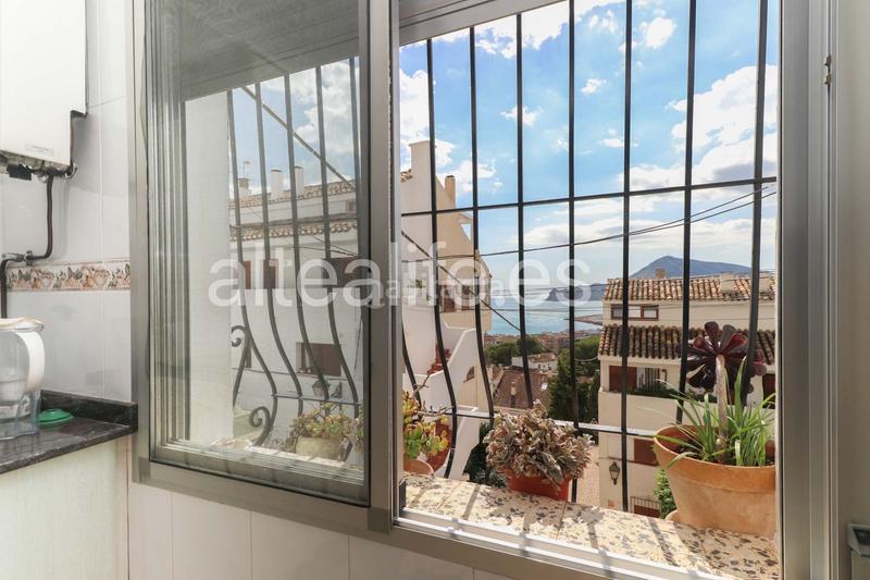 Foto 1dbbee1f-f31c-4ef8-882f-119de1db98c5. Casa adossada a Altea ciudad Altea