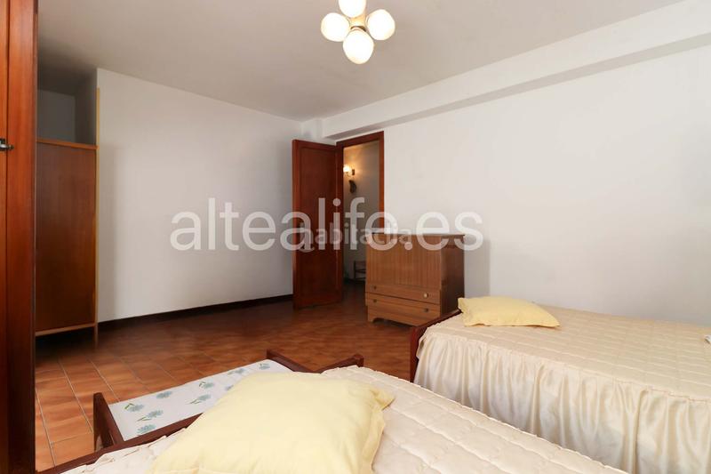 Foto e1ee5bd0-e106-4839-bfac-06abc8072a75. Casa adossada a Altea ciudad Altea