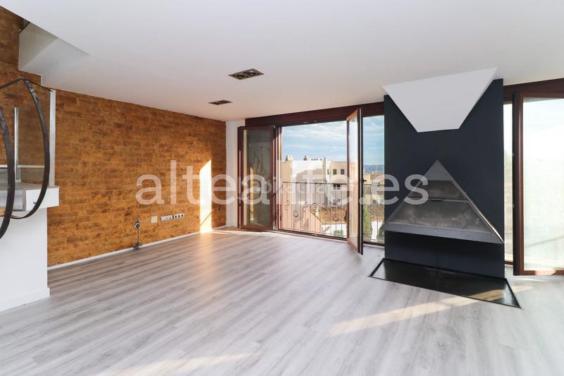 Foto d758721b-75b9-4fb4-aeba-e835fd153482. Duplex con camino riscaldamento in Centro Ciudad Xàbia