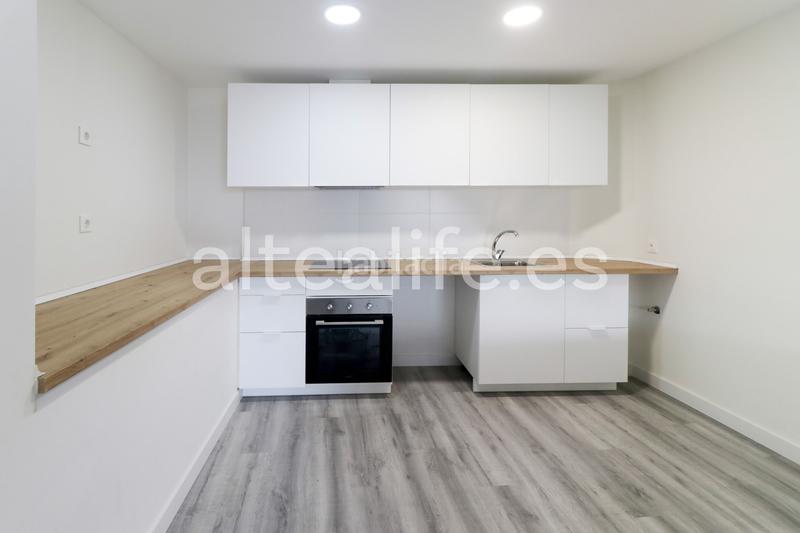 Foto e2c717de-e104-4d5e-8a83-8225ab0840a5. Duplex con camino riscaldamento in Centro Ciudad Xàbia