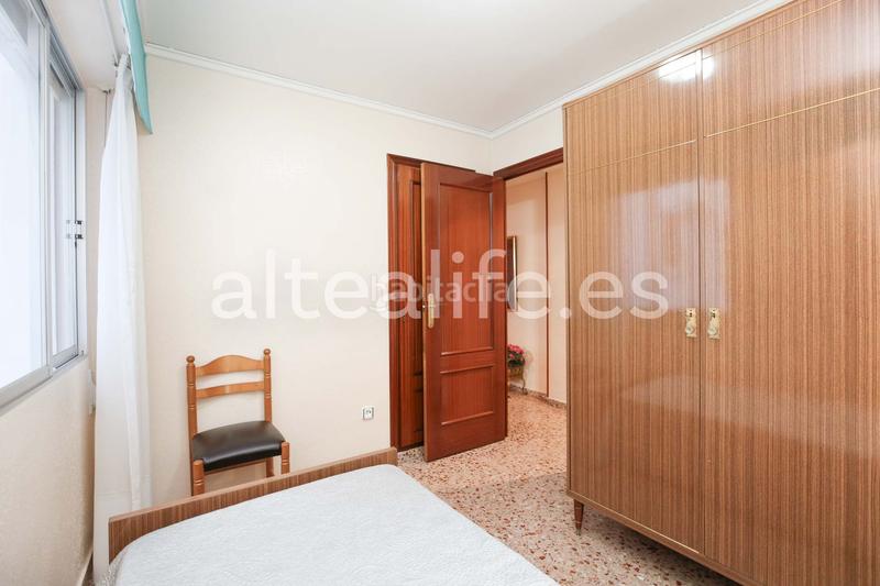 Foto b9e3e97a-6ae7-4447-ac16-a3b1ae323a27. Appartement avec parking dans Corea Gandia
