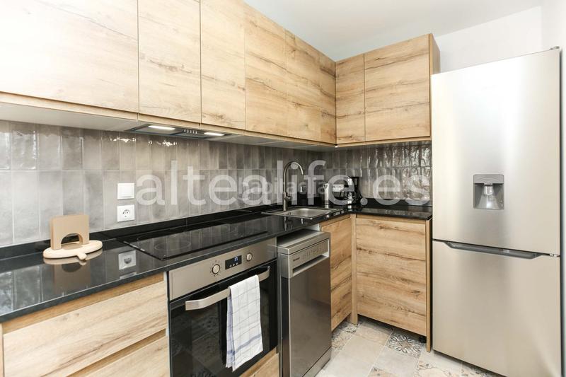 Foto b83a4917-4b98-4268-9839-59735caddc02. Lloguer estudi a Altea ciudad Altea