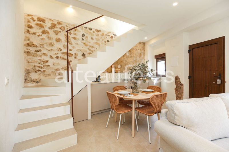 Foto 516af322-e70b-4f16-b91c-598920605625. Casa adossada amb xemeneia a Altea ciudad Altea