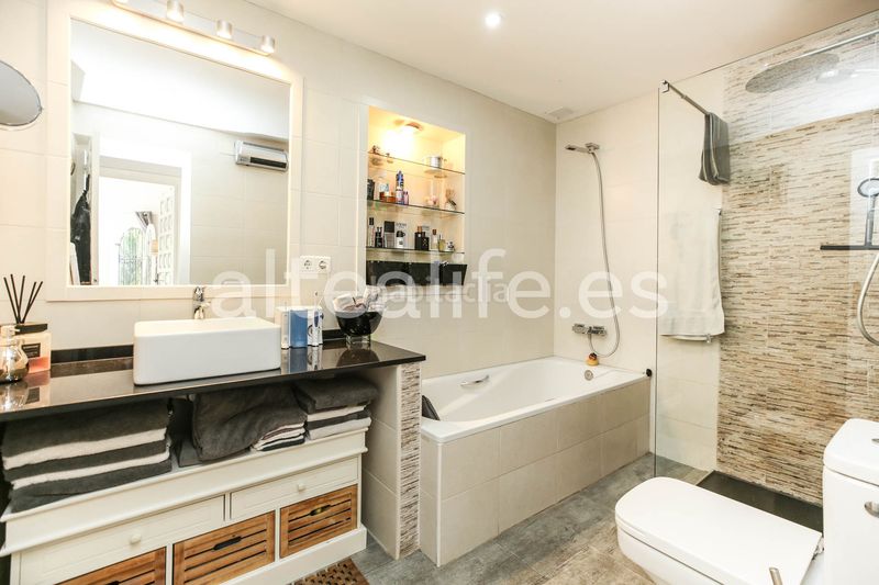 Foto 34f2bc79-6f38-4d89-b78e-4740e9b963ec. Xalet a carrer bassa 10 a Altea la vella Altea