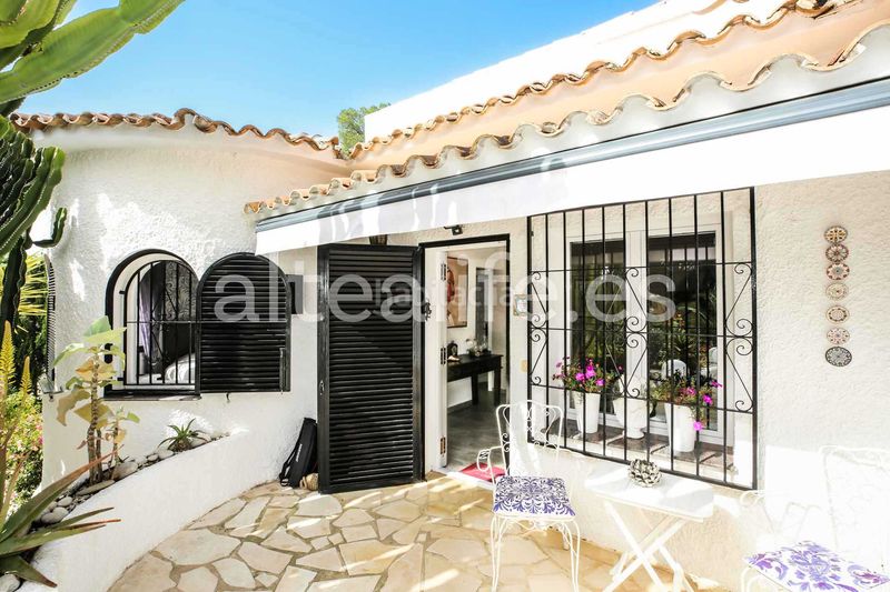 Foto b854676a-648b-40d9-9b40-7060bb14e9ae. Xalet a carrer bassa 10 a Altea la vella Altea